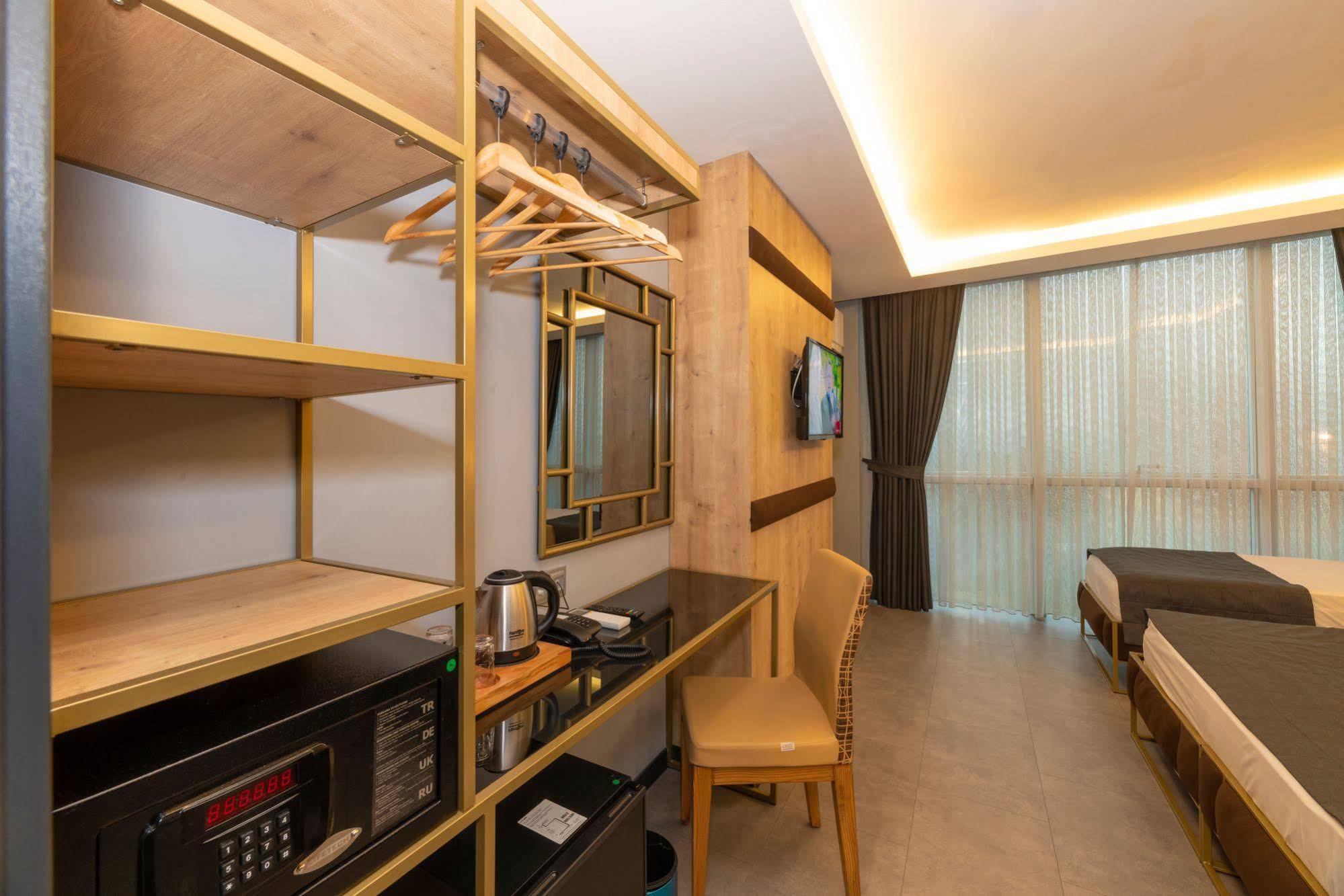 Hotel Fly And Airport Istambul